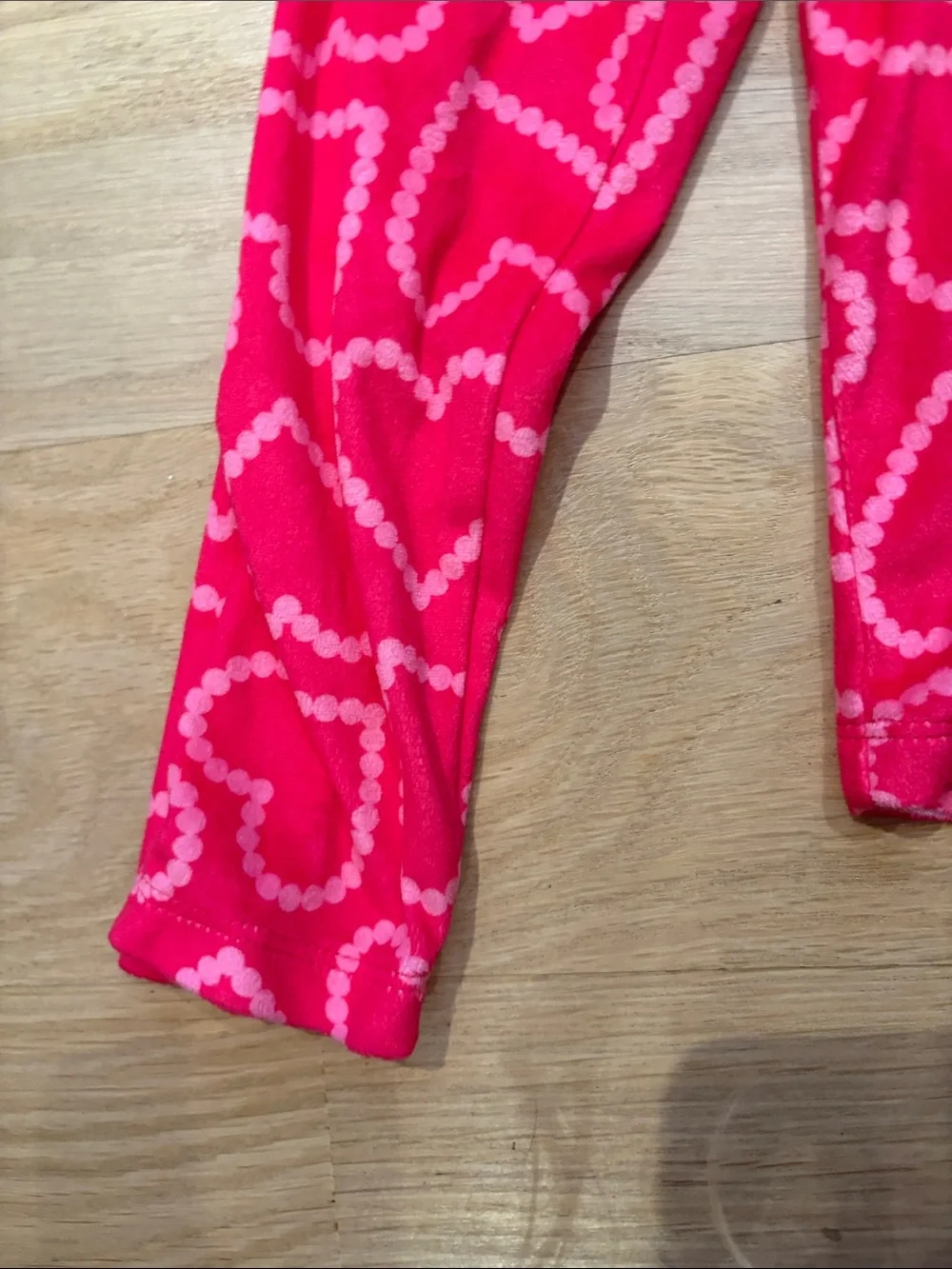 Kids long sleeve pink heart pj top with matching pj shorts